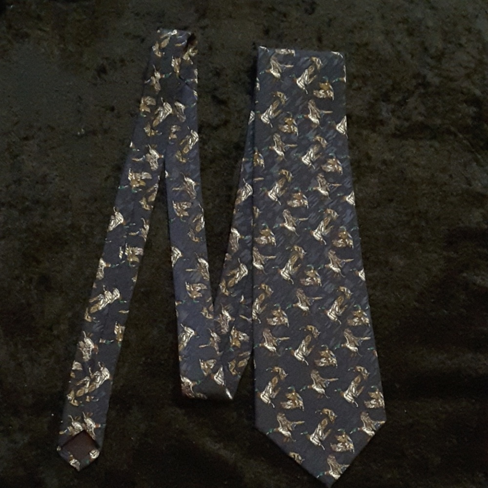 Surrey tie